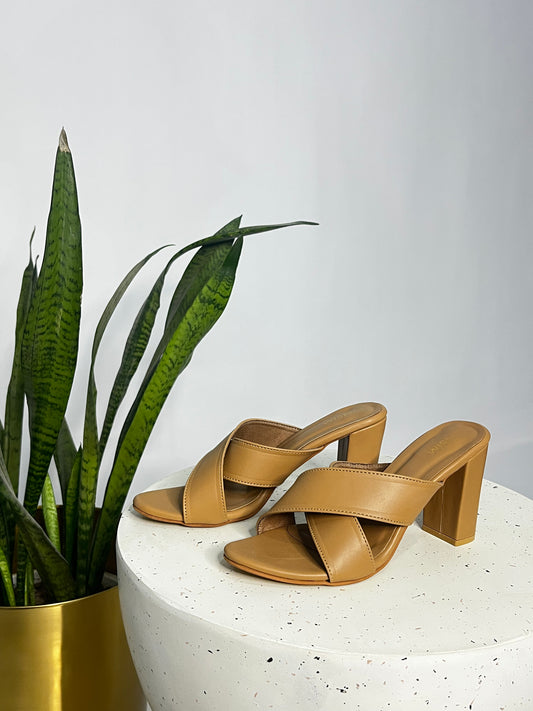 Beige cross Block heel