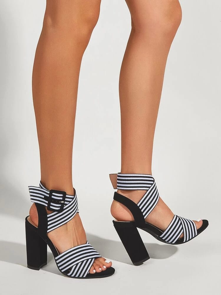 Black & white stripped heel